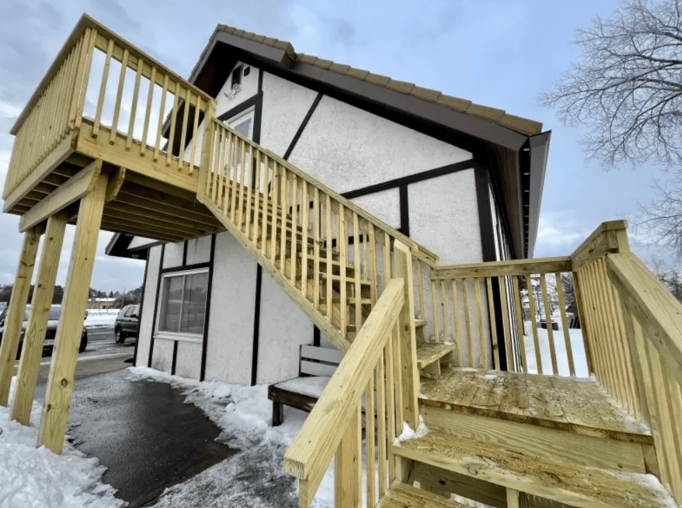 The Mill Pond Apartment
